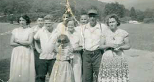 picture of photo restoration